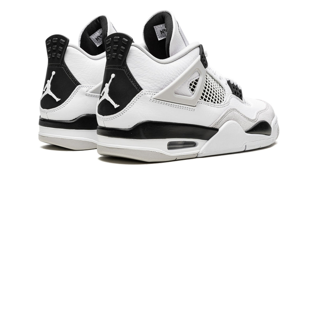 Air Jordan 3 Retro 'Black Cat' 2025 CT8532-001